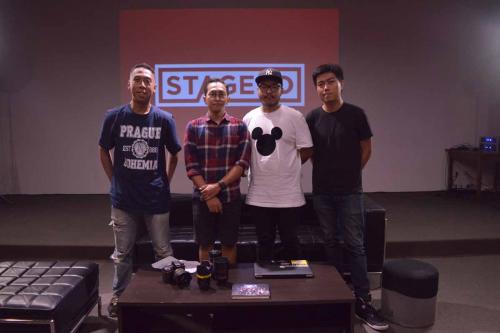 Mereka yang Pandai Mengabadikan Momen Kilat di Stage ID